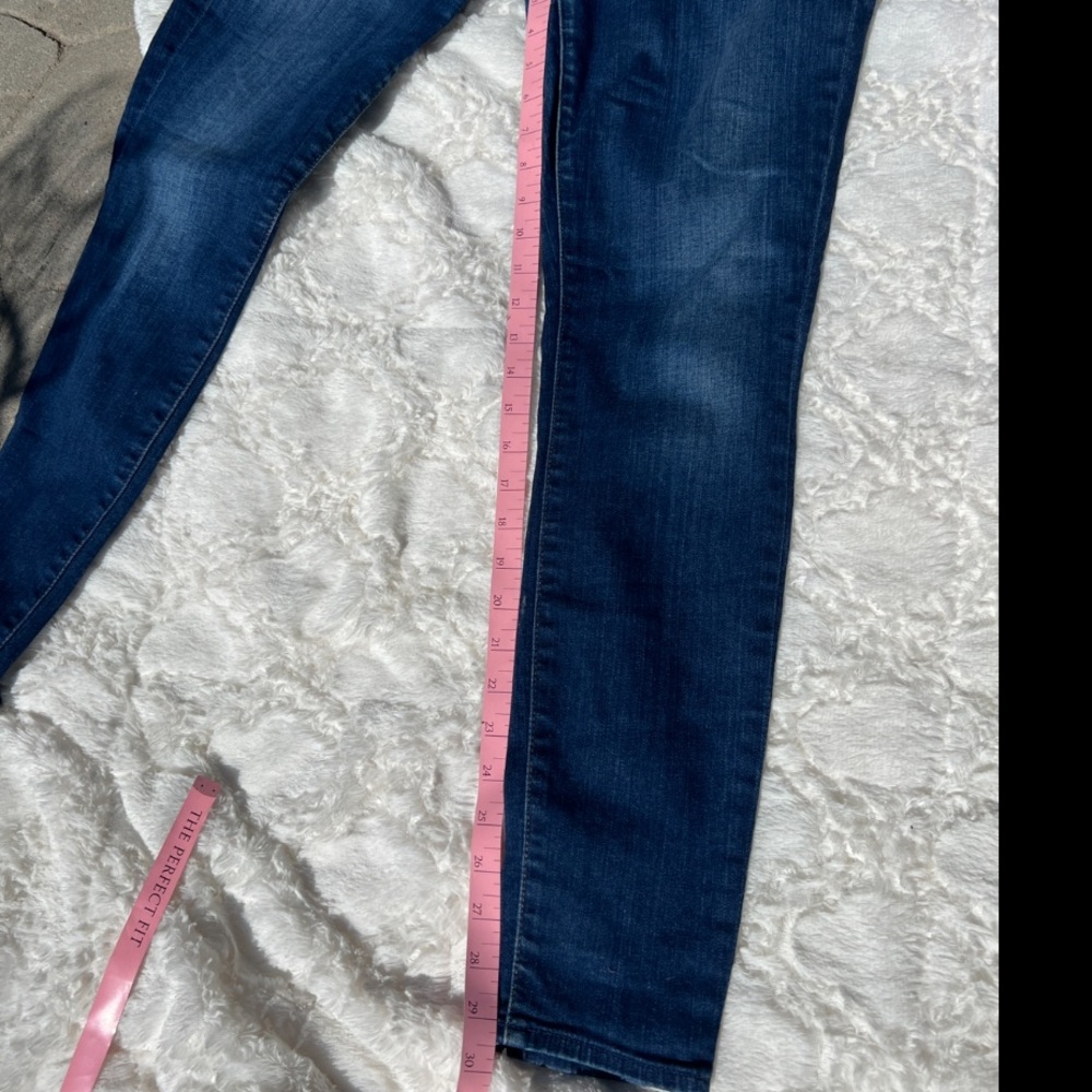7 For All Mankind Gwenevere Skinny Jeans - Picture 14 of 14